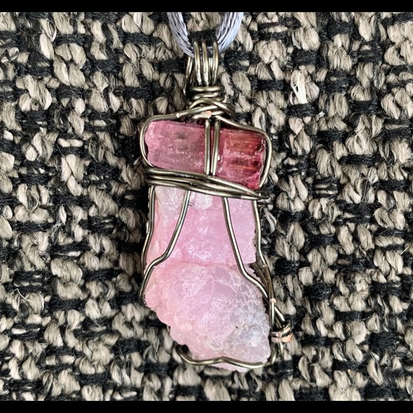Pink Tourmaline & Smithsonite Pendant - Picture 13 of 13